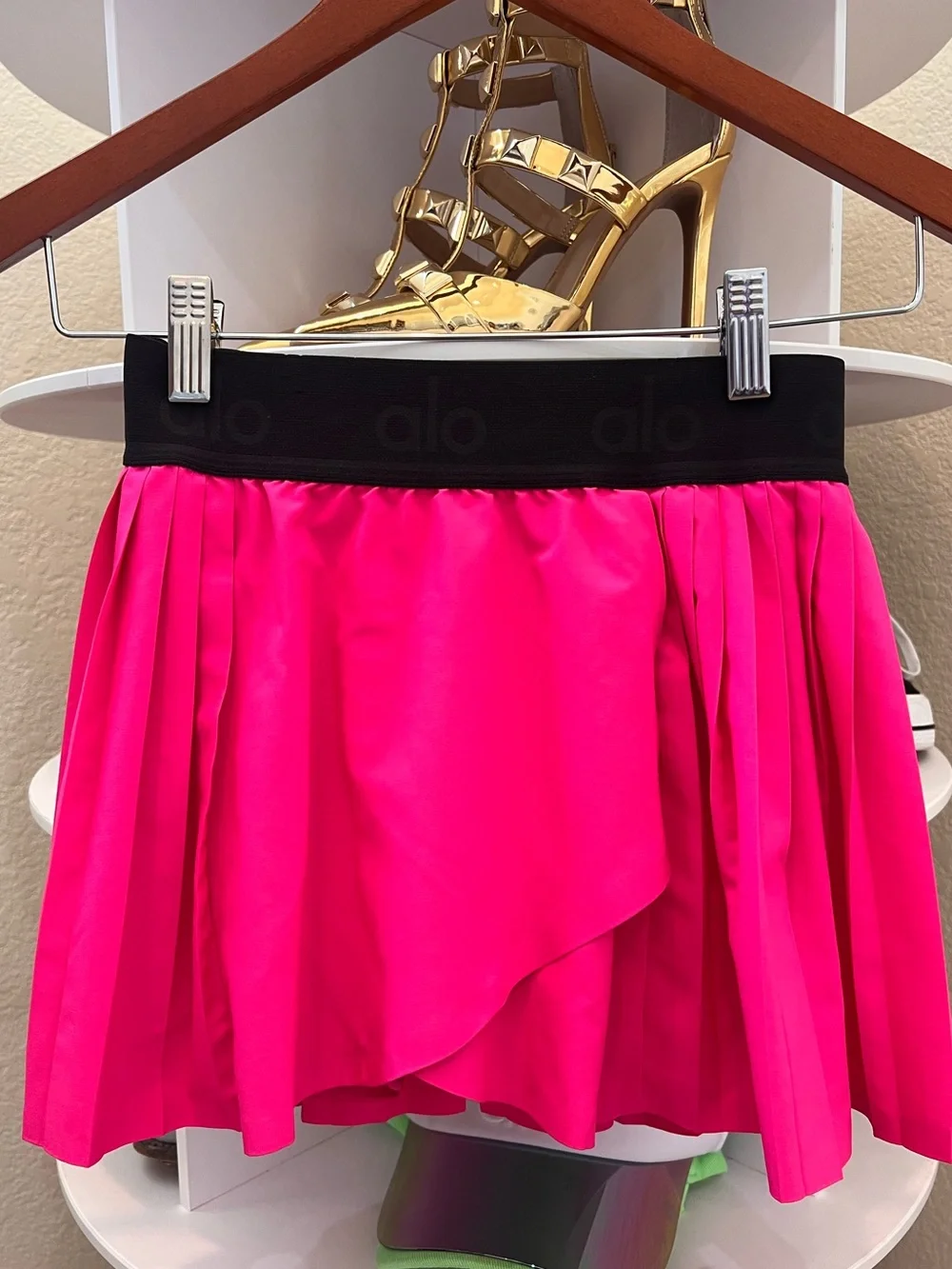 Alo Yoga Aces Tennis Golf Athletic Skirt Skirt w/ Shorts Hot Pink XXS